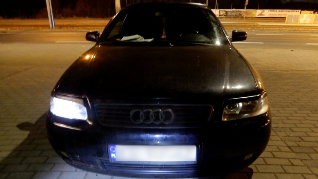 Przekroczył prędkość, był pod wpływem narkotyków i poszukiwany. W aucie znaleziono marihuanę