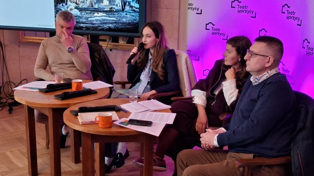 Opowieści o relacjach, premiera spektaklu 7 samotności. Znamy program 30. Festiwalu Kontakt