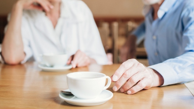 Spotkania dwóch pokoleń przy herbacie. Projekt uczniów z toruńskiego liceum