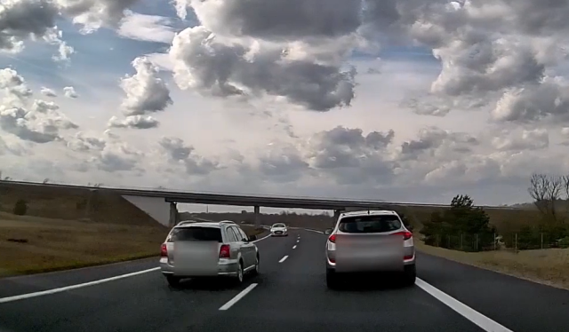 Zadecydowały ułamki sekundy. Wyprzedzali na trzeciego w Kujawsko-Pomorskiem [wideo]