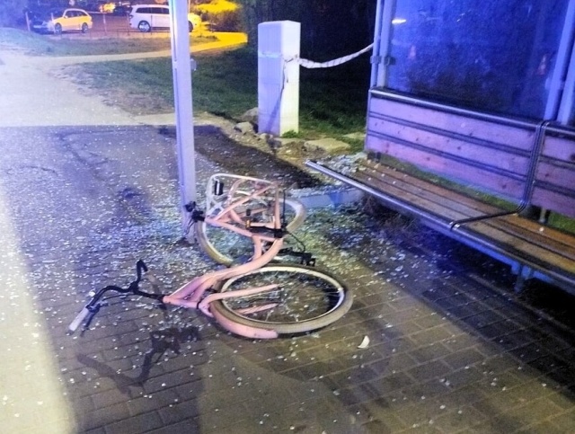 Śmiertelny wypadek rowerzystki w Inowrocławiu. 45-latka zginęła potrącona na pasach