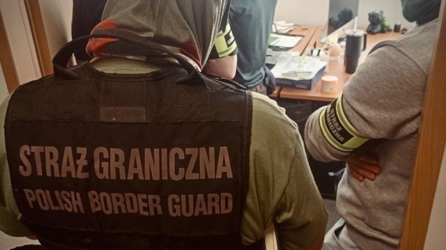Sprzedawali fałszywy status studenta obcokrajowcom. W tle agencja pracy z Bydgoszczy