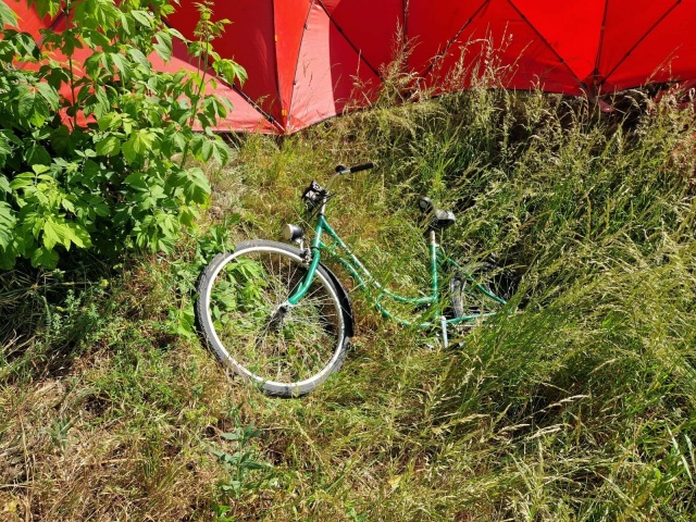 Znamy okoliczności tragicznego wypadku w Strzelnie, gdzie zginęła rowerzystka [zdjęcia]