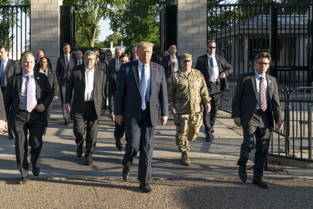 Prezydent Nawrocki jest zaproszony na urodziny prezydenta USA Donalda Trumpa