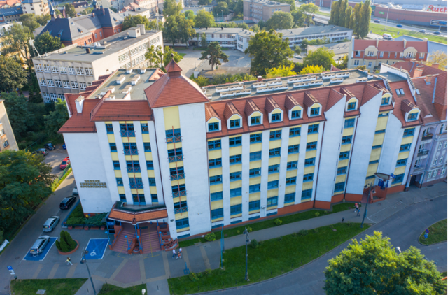 Awaria prądu w bydgoskim ZUS-ie. Po nocnych burzach obsługa klientów była ograniczona