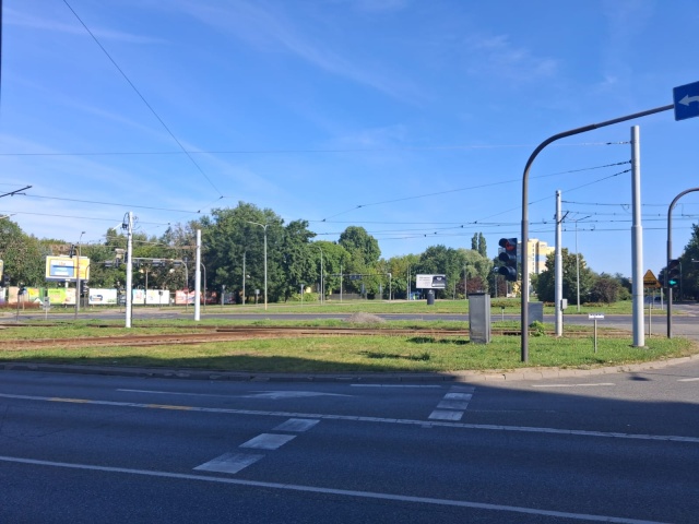 Tramwaje znów jeżdżą po staremu. Koniec utrudnień na Rondzie Fordońskim [sonda]