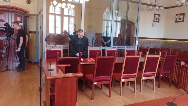 Samochodem wjechał w małżeństwo. Toruński sąd skazał Pawła W. na 11 lat więzienia