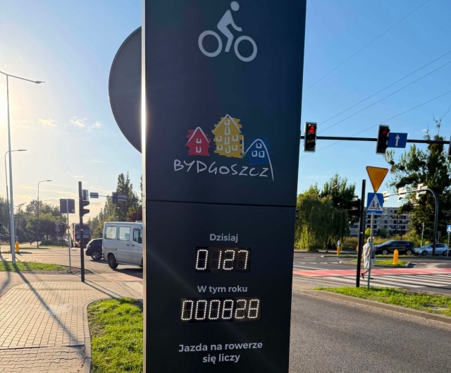 Pierwszy w Bydgoszczy licznik rowerzystów stoi na skrzyżowaniu ulic Kamiennej i Sułkowskiego