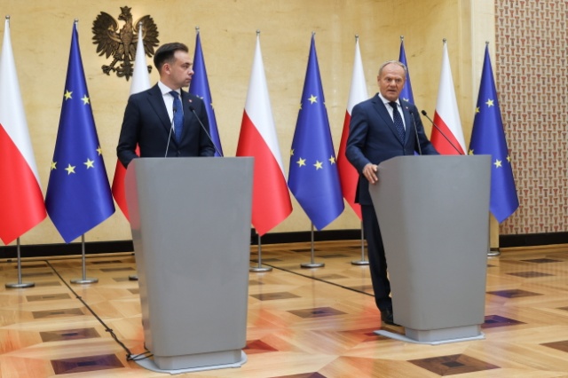Wyższa danina solidarnościowa dla najbogatszych i niższe podatki dla klasy średniej. Rząd zapowiedział zmiany