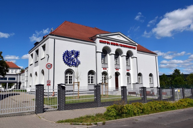 Liceum plastyczne przy szkole technicznej We Włocławku takie połączenie się nie udało