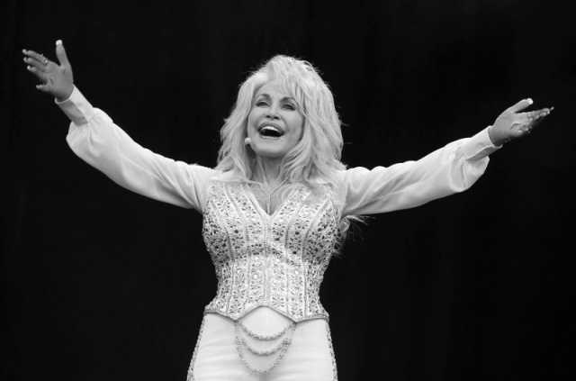 Odeszła królowa amerykańskiego country. Piosenkarka i aktorka Dolly Parton nie żyje