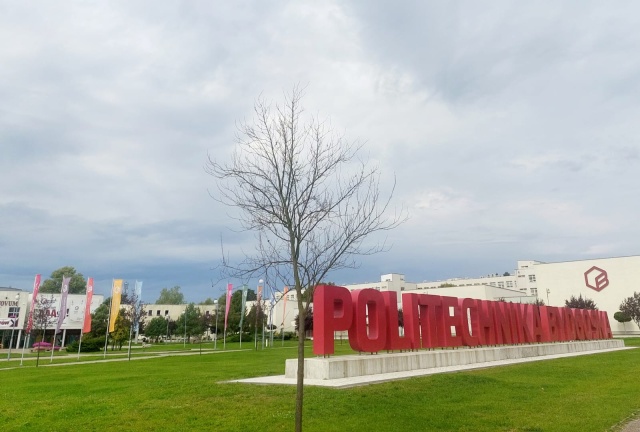 Najmłodsi studenci skończyli 5 lat. Uczelnie otwierają przed nimi laboratoria i sale wykładowe