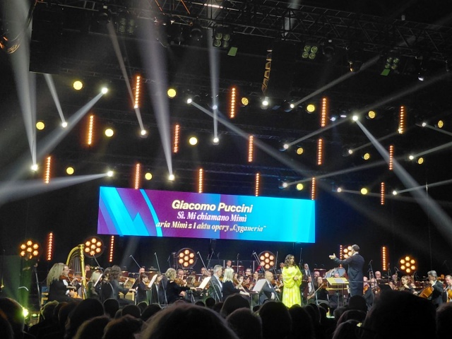 Zjawiskowa Aleksandra Kurzak rozpoczęła Bydgoski Festiwal Muzyczny. Medal dla Cezarego Nelkowskiego