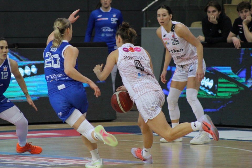 Artego nie miało wiele do powiedzenia w starciu z poznańską ekipą/fot. Patryk Głowacki