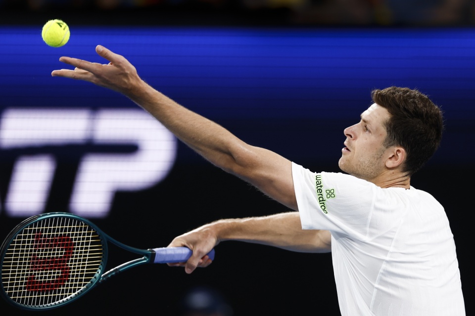 Hubert Hurkacz efektownym zwycięstwem wrócił do rywalizacji/fot. PAP/EPA/Mark Evans