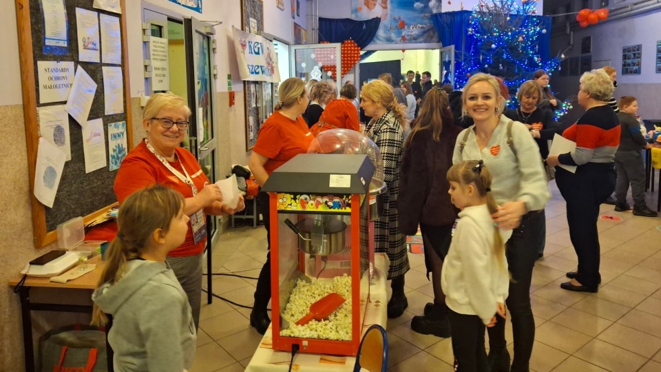 Szkoła podstawowa w Wielkim Komorsku już gra z WOŚP/fot. Marcin Doliński