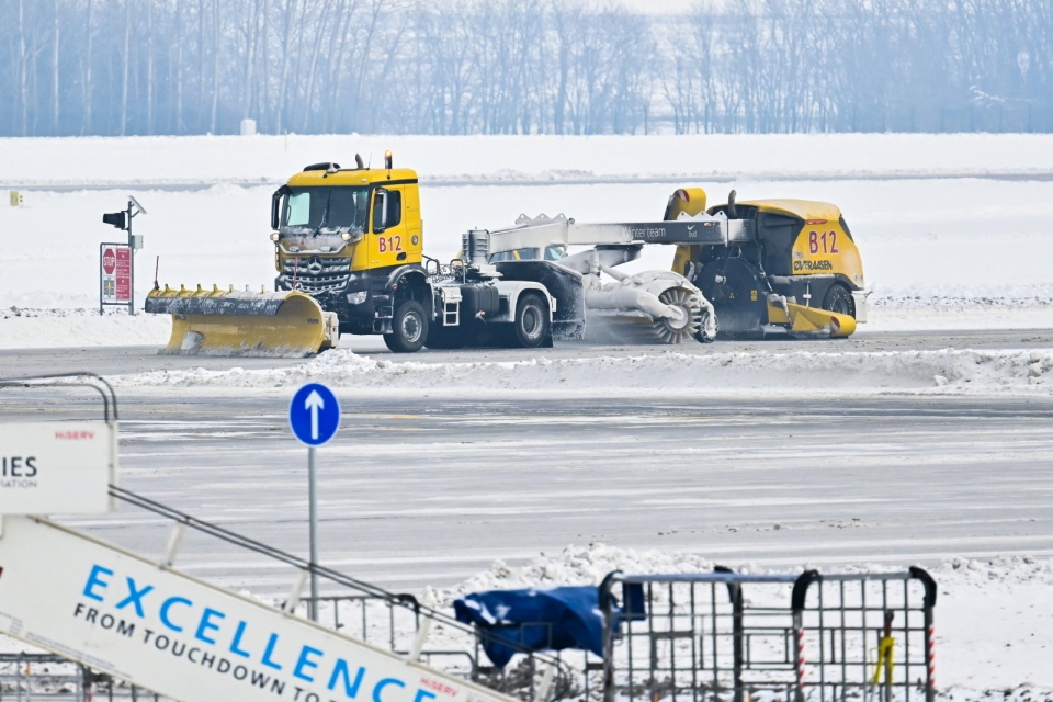 Lotnisko w Budapeszcie/fot. PAP/EPA/TIBOR ILLYES