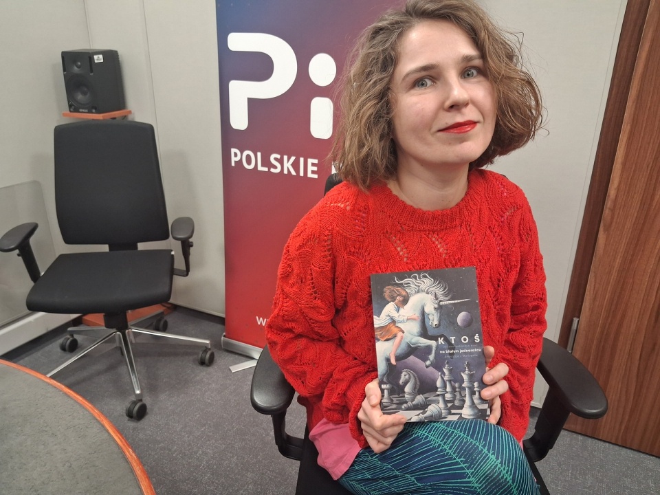 Anastazja z Mariupola ze swoją książką. / Fot. Iwona Muszytowska-Rzeszotek