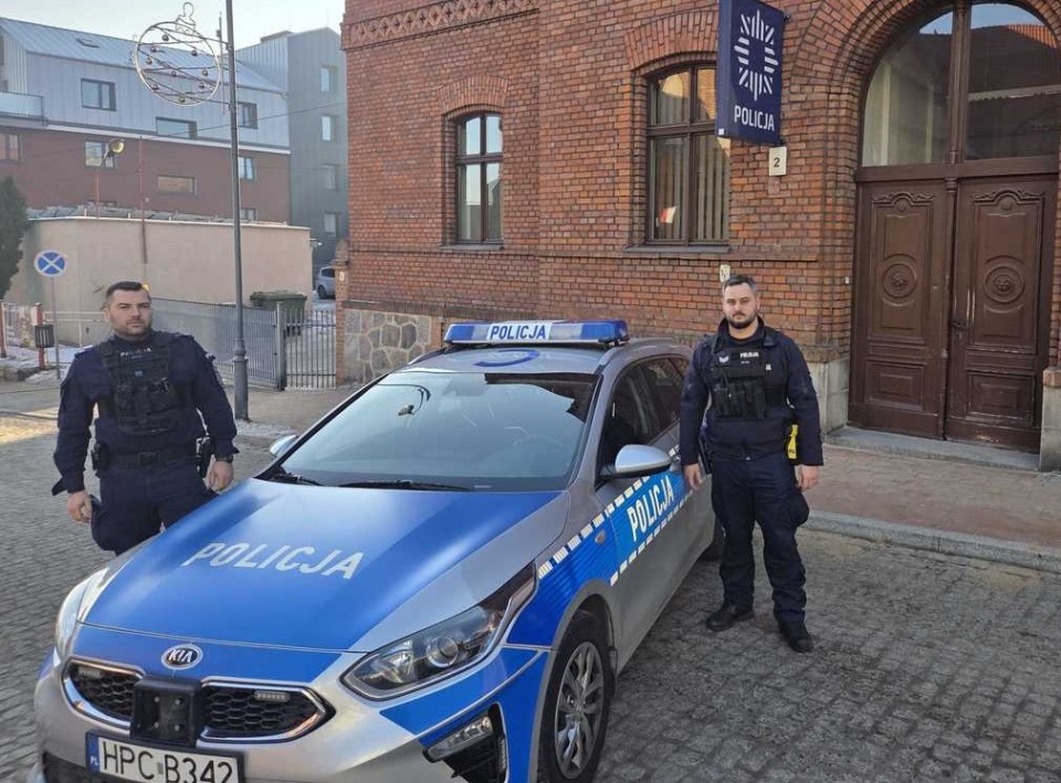Sierż. sztab. Jarosław Łukaszewski i sierż. sztab. Piotr Michorzewski/ Fot. KMP w Toruniu