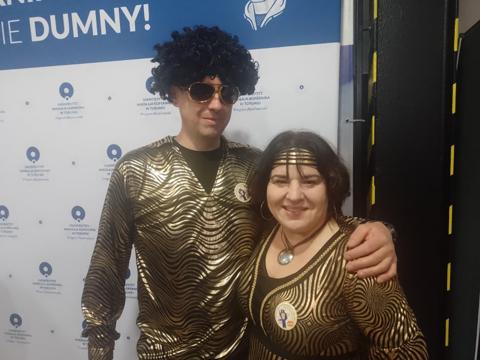 Tak bawiono się podczas absolwenckiej potańcówki w Toruniu. / Fot. Michał Zaręba