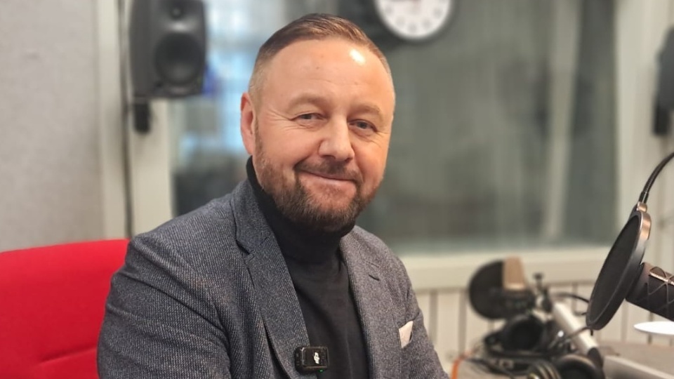 Prezes Kujawsko-Pomorskiej Izby Rzemiosła i Przedsiębiorczości Jacek Trela w studiu PR PiK w Bydgoszczy/fot. Magdalena Gill