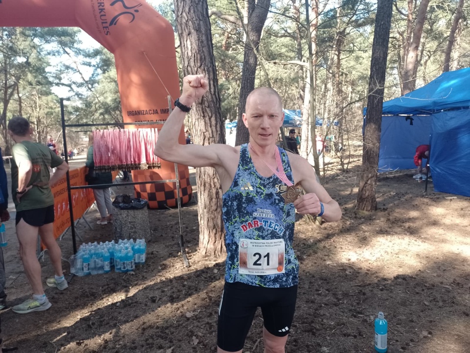W lasku Rudelka w Toruniu zorganizowano Mistrzostwa Polski Masters w Biegach Przełajowych. / Fot. Michał Zaręba