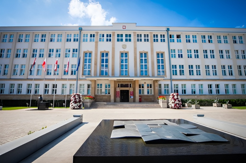 Urząd Marszałkowski Województwa Kujawsko-Pomorskiego/fot. Budynek Urzędu, fot. Andrzej Goiński