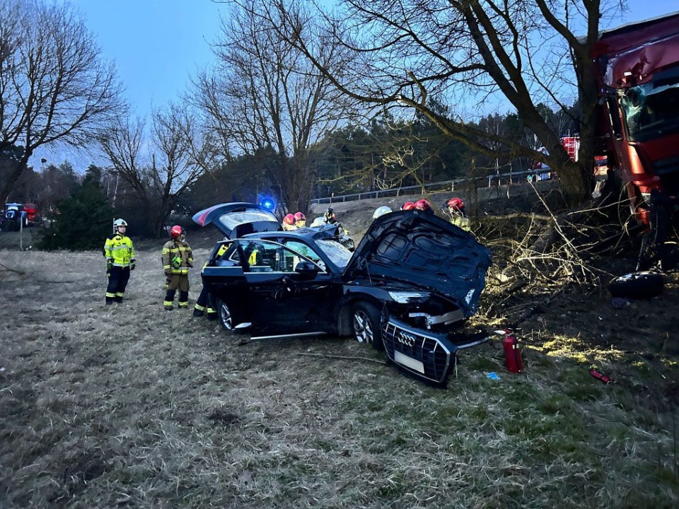 Śmiertelny wypadek na DK 10 w Przyłubiu/fot. KWP Bydgoszcz