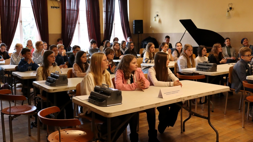 Do Bydgoszczy przyjechali uczniowie z 10 szkół podstawowych z całej Polski. Brali udział w konkursie „Kodowanie brajlem"/fot. Tatiana Adonis