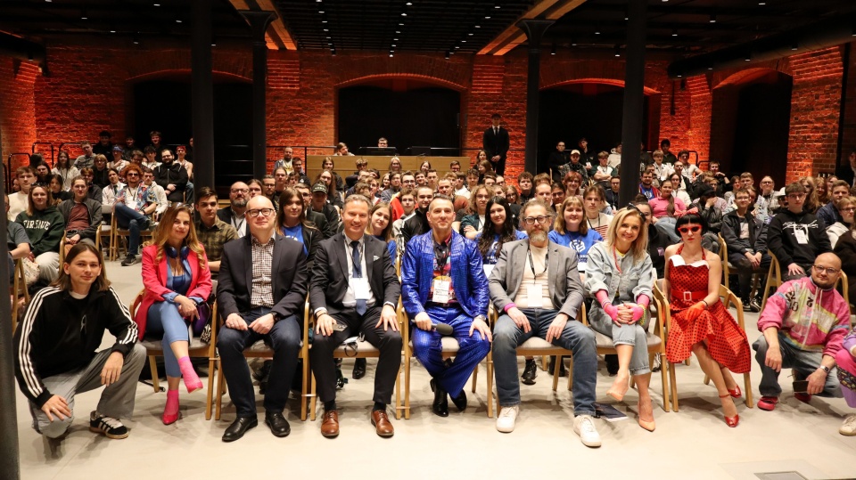 W Bydgoszczy rozpoczął się maraton programowania. BKIhack to 30 drużyn i 24 godziny na opracowanie innowacyjnego rozwiązania informatycznego na określony temat/fot. Tatiana Adonis