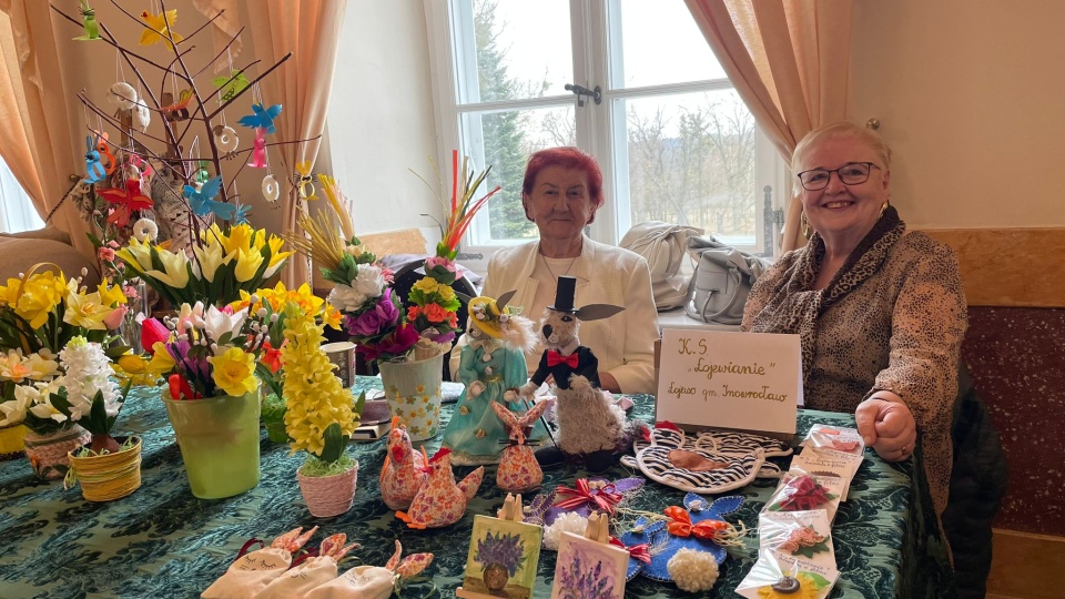 Aktywni seniorzy z naszego województwa spotkali się w sobotę w pałacu w Lubostroniu. Odbył się tam 57. Laur Seniora. To zjazd delegatów z 36 kół i klubów zrzeszonych w Ogólnopolskim Stowarzyszeniu Seniora z siedzibą w Bydgoszczy/fot. Natasza Trzebuchowska