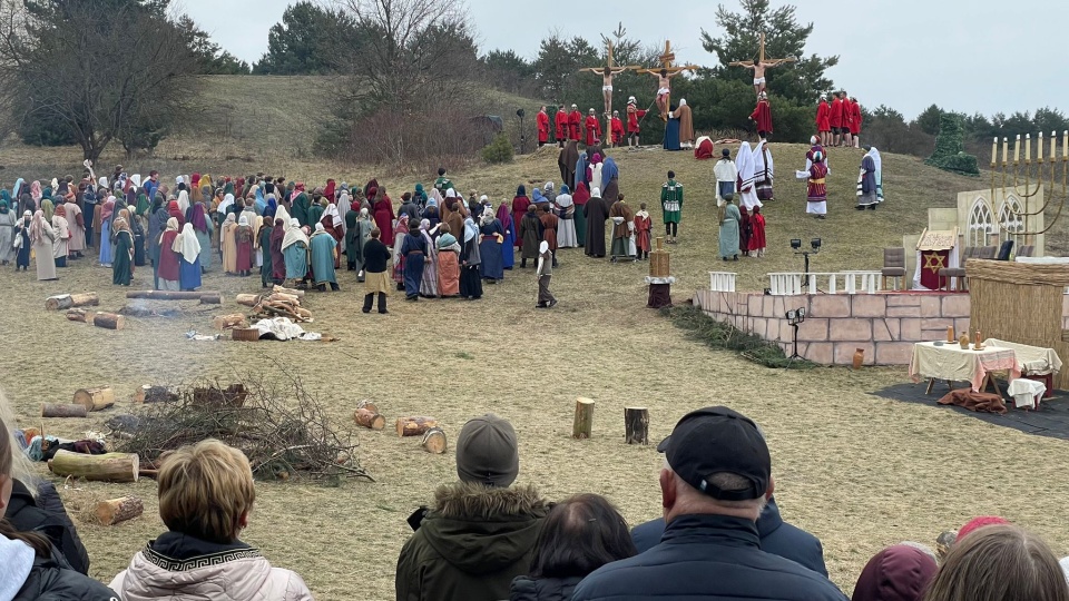 Inscenizacja scen nawiązujących do męki Jezusa Chrystusa w Fordonie. / Fot. Natasza Trzebuchowska