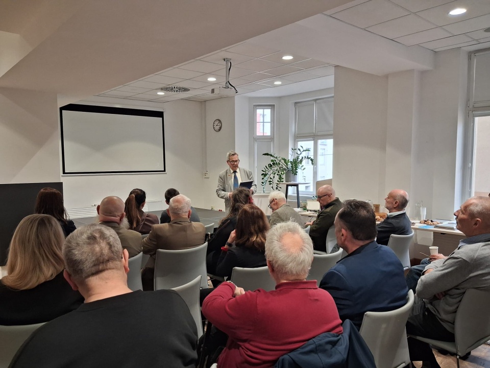 Konferencja poświęcona represjom w latach 1944–1989 odbyła się w przy ulicy Gdańskiej 5 w Bydgoszczy. / Fot. Agata Raczek