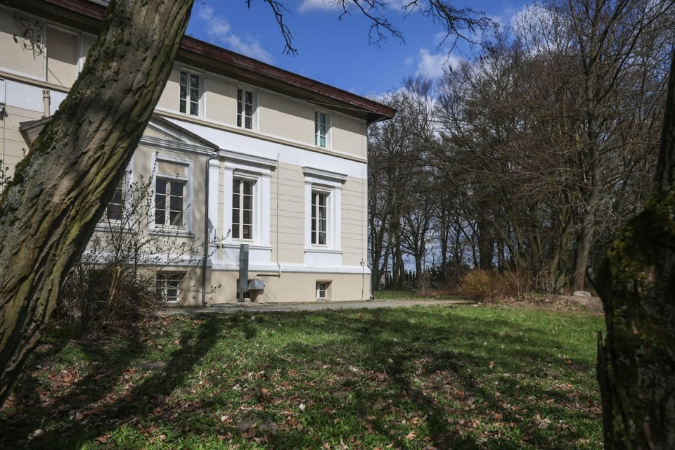 Gmina Chełmża przekazuje samorządowi województwa kompleks w Brąchnówku nieodpłatnie/Fot. Szymon Zdziebło/tarantoga dla UMWKP