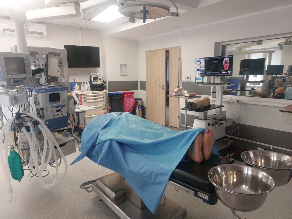 Pierwszy w regionie fantom do przeprowadzania badań endoskopowych stanął w bydgoskim Centrum Symulacji Medycznych Collegium Medicum UMK/Fot. Sława Skibińska-Dmitruk