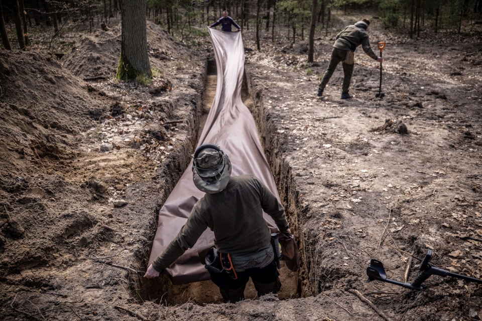 Tak Niemcy zacierali swoje zbrodnie. Śledczy IPN znaleźli mogiły w bydgoskich lasach [zdjęcia, wideo]