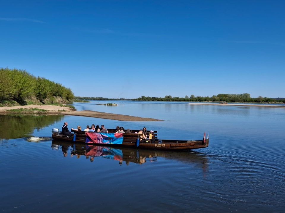Rejs między Topolnem w powiecie świeckim a Borównem w powiecie chełmińskim to jedna z atrakcji pikniku z rybami i rybitwami pod nazwą Wisła łączy/Fot. Marcin Doliński