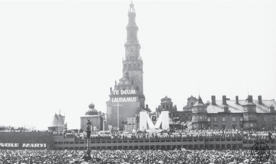 Obchody millenium chrztu Polski na Jasnej Górze, 3 maja 1966 rok/fot. z zasobów IPN