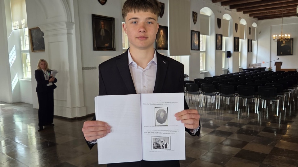 Igor Dziczkaniec, laureat konkursu „Oni tworzyli naszą historię” w kategorii szkół podstawowych/fot. Mariusz Luda