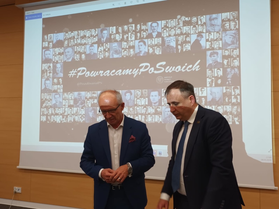 Polska szuka bohaterów - to hasło bydgoskiego spotkania z zastępcą szefa Instytutu Pamięci Narodowej/ Fot. Monika Siwak