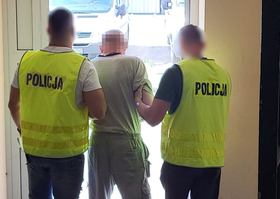 Z ustaleń policjantów wynikało, że 50-letni mężczyzna ugodził kilkukrotnie pokrzywdzonego nożem/fot. materiały policji