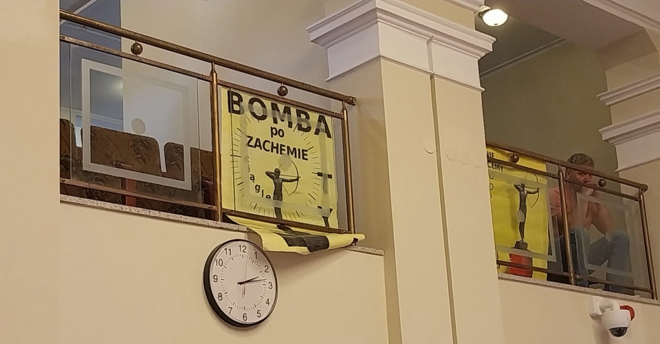 Nadzwyczajna sesja bydgoskiej rady miasta/ Fot. Marcin Kupczyk