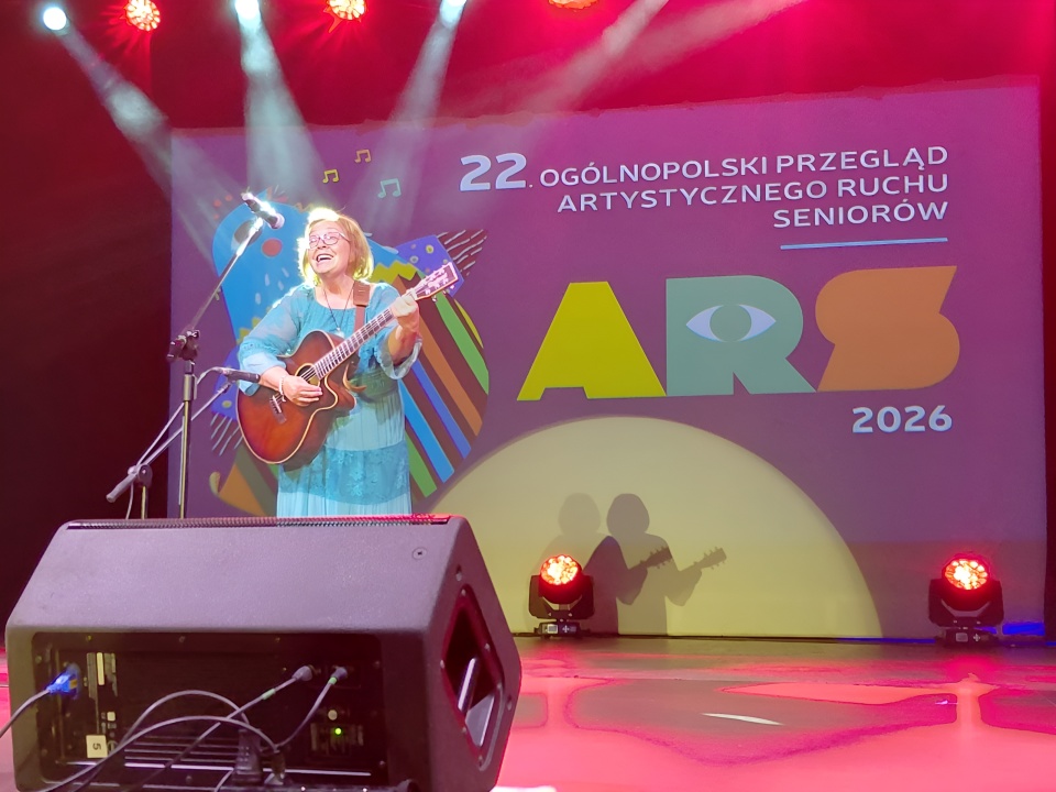 We Włocławku rozpoczął się kultowy przegląd „ARS". Na zdjeciu Jolanta Rybińska z Mińska Mazowieckiego/fot. Radosław Jagieła