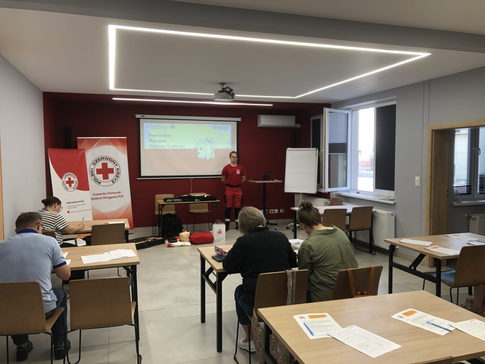 Pierwsze zajęcia odbyły się w siedzibie Polskiego Czerwonego Krzyża w Bydgoszczy/fot. Jarosław Wieprzycki
