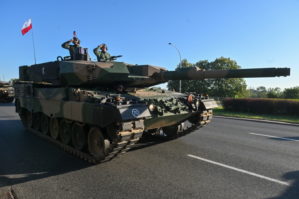 Próba defilady na warszawskiej Wisłostradzie w ramach przygotowań do Święta Wojska Polskiego. Tegoroczne obchody odbędą się pod hasłem „Polska SAFE – Bezpieczna Polska”/fot. PAP/Piotr Nowak