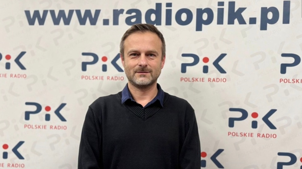 Dr hab. Miklós Mitrovits w bydgoskim studiu Polskiego Radia PiK/fot. Archiwum/Izabela Langner