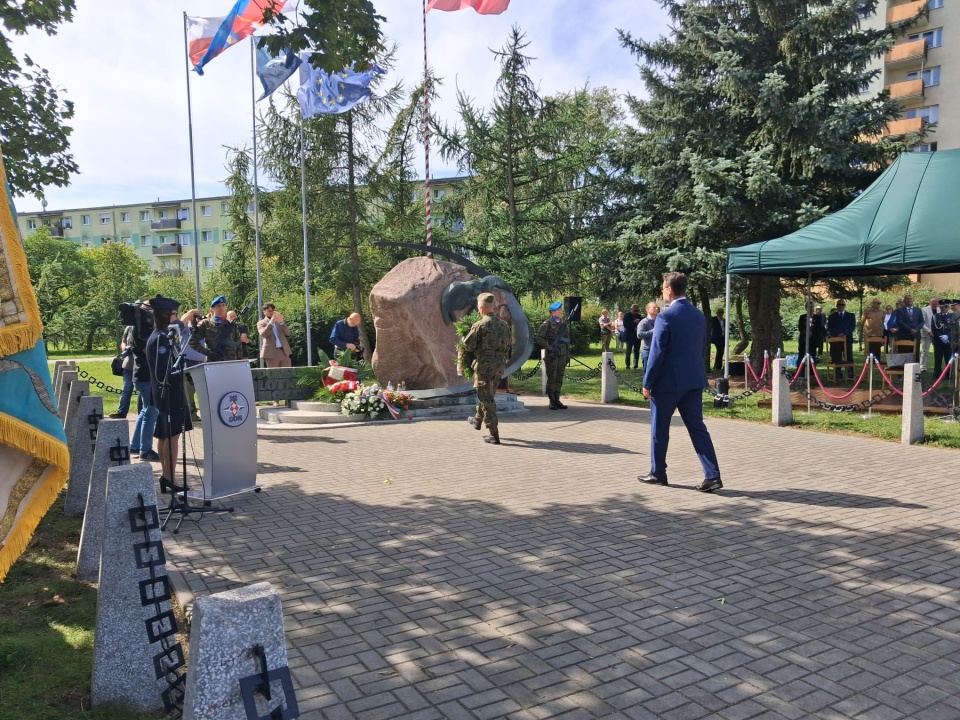 Oddali hołd pilotom, mechanikom, ratownikom. Święto Lotnictwa w Bydgoszczy [zdjęcia]