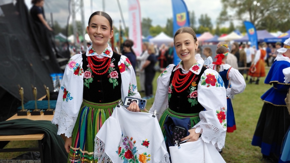 Zespół Ziemia Bydgoska wystąpił w miniony weekend podczas Jarmarku kujawsko-pomorskiego w Myślęcinku/fot. Magdalena Gill